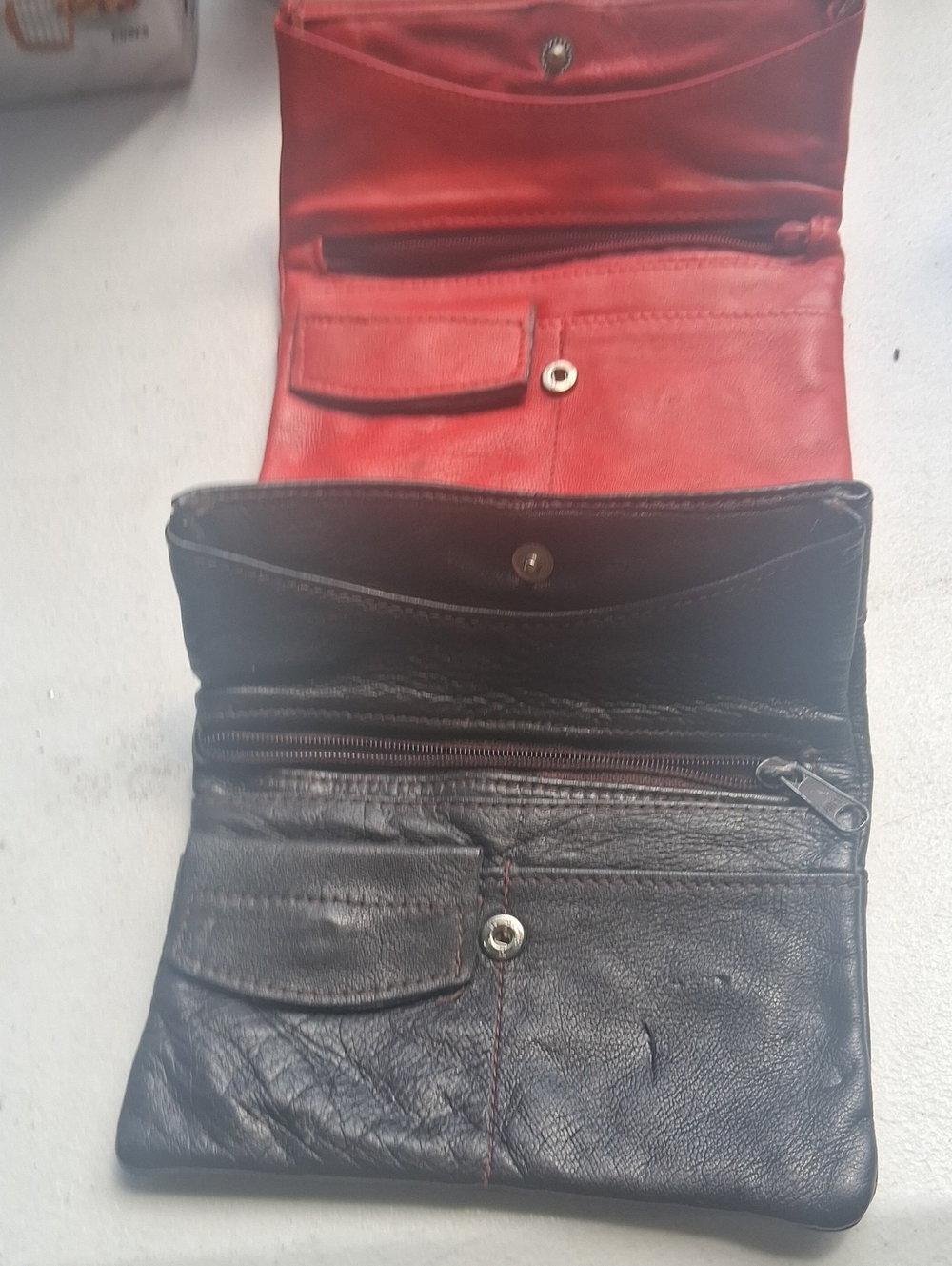 Womens Black and Red Leather Travel Wallet - Classic Organizer